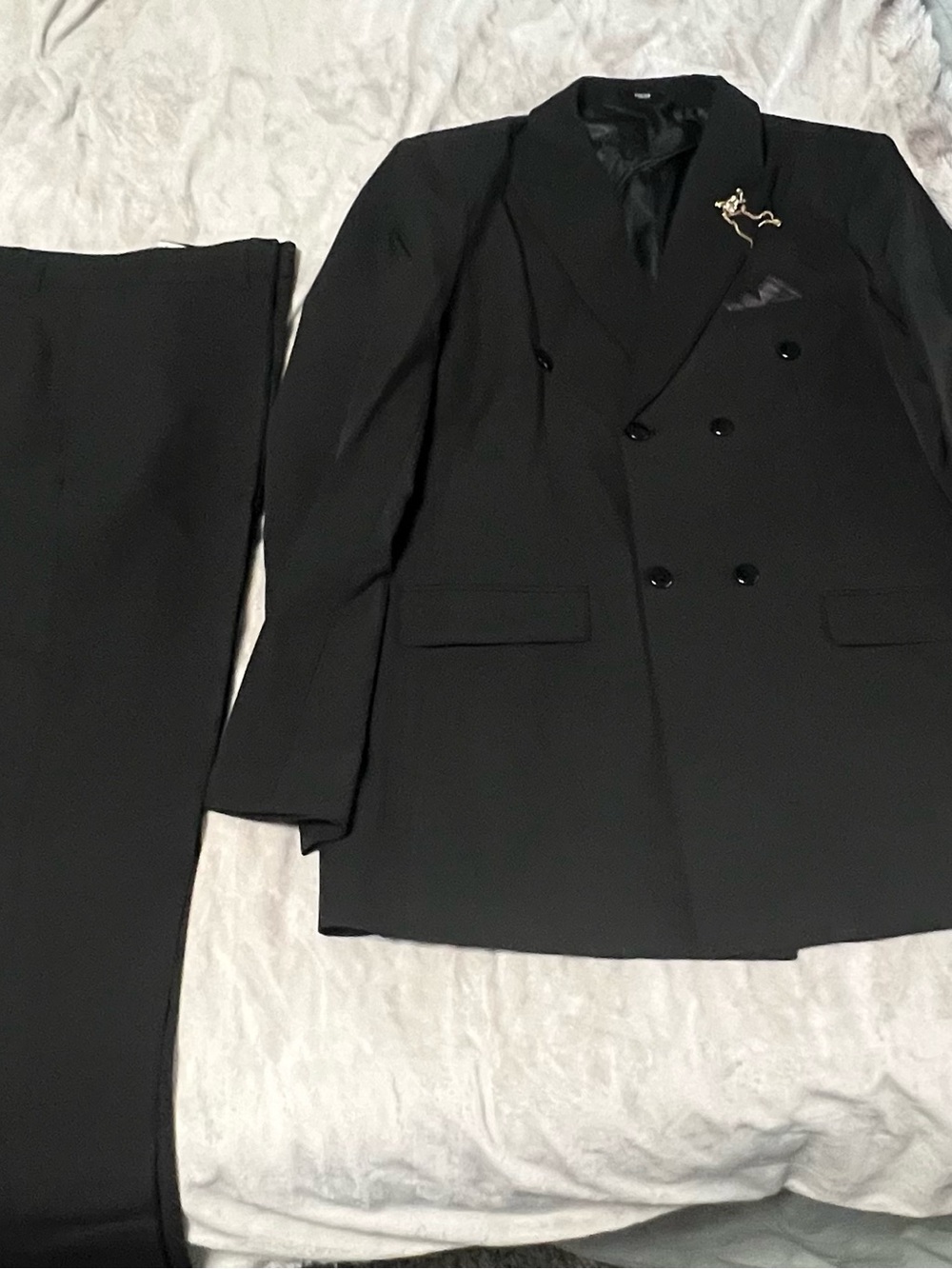 Classic Black Double-Breasted Men's Blazer and Pants Set
